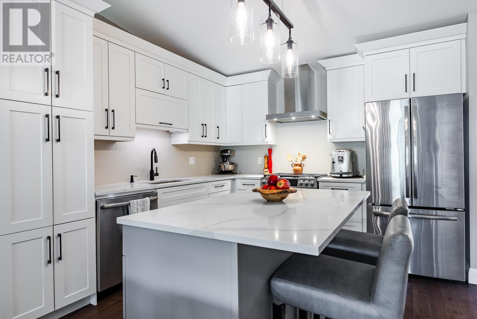 83 Foxborough Trl Property Photo 8