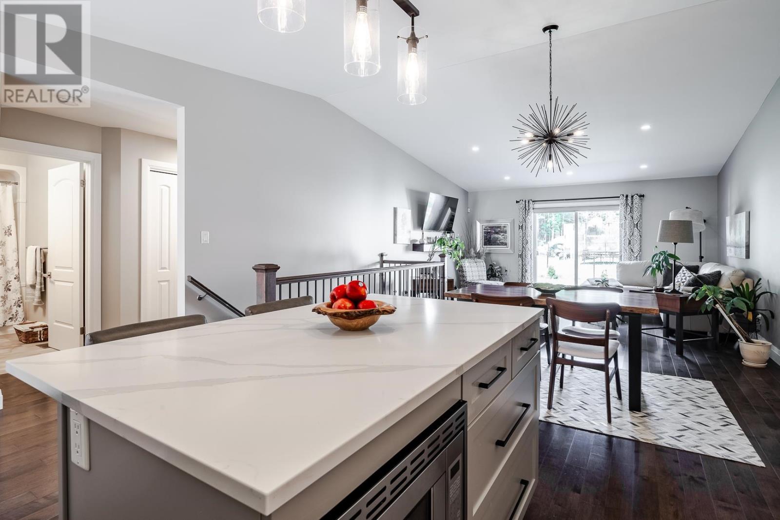 83 Foxborough Trl Property Photo 13