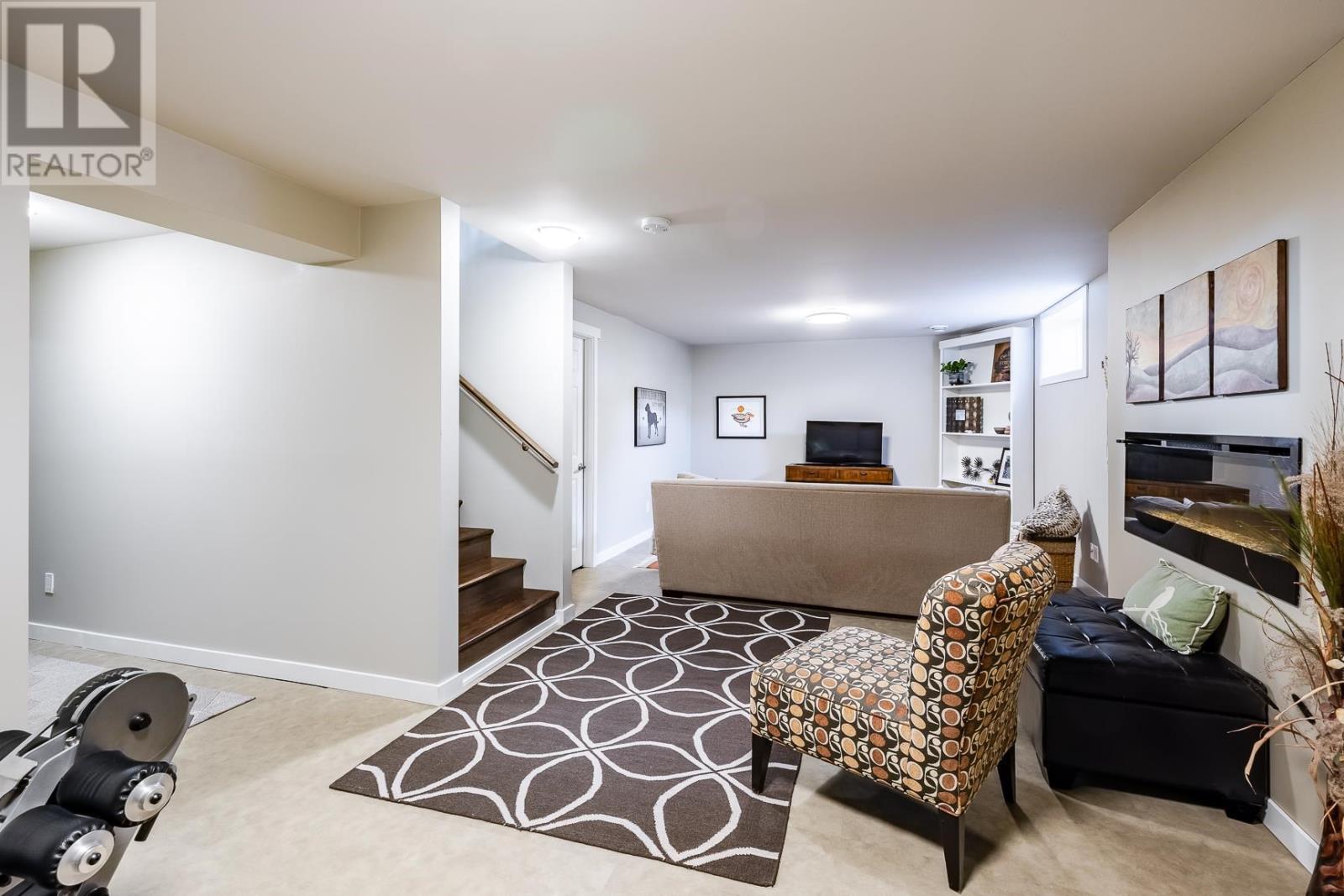 83 Foxborough Trl Property Photo 30