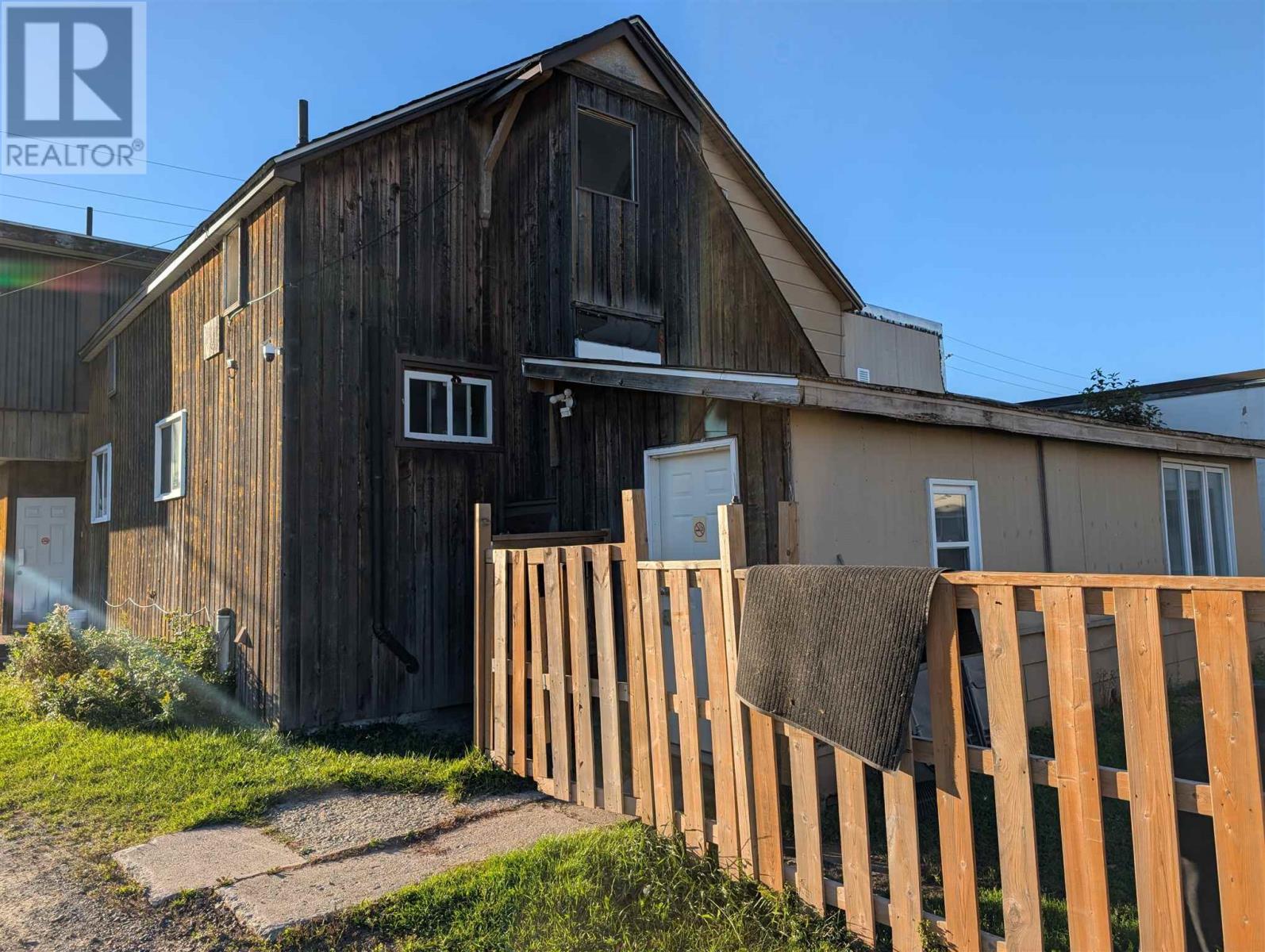 67 Broadway Ave Property Photo 3