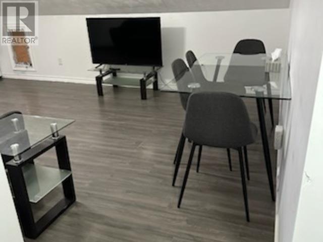 67 Broadway Ave Property Photo 8
