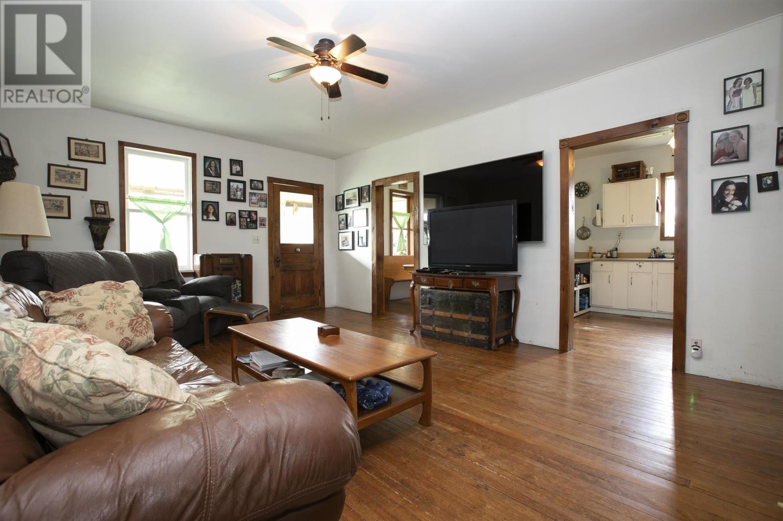 1618 Hwy 638 Property Photo 25