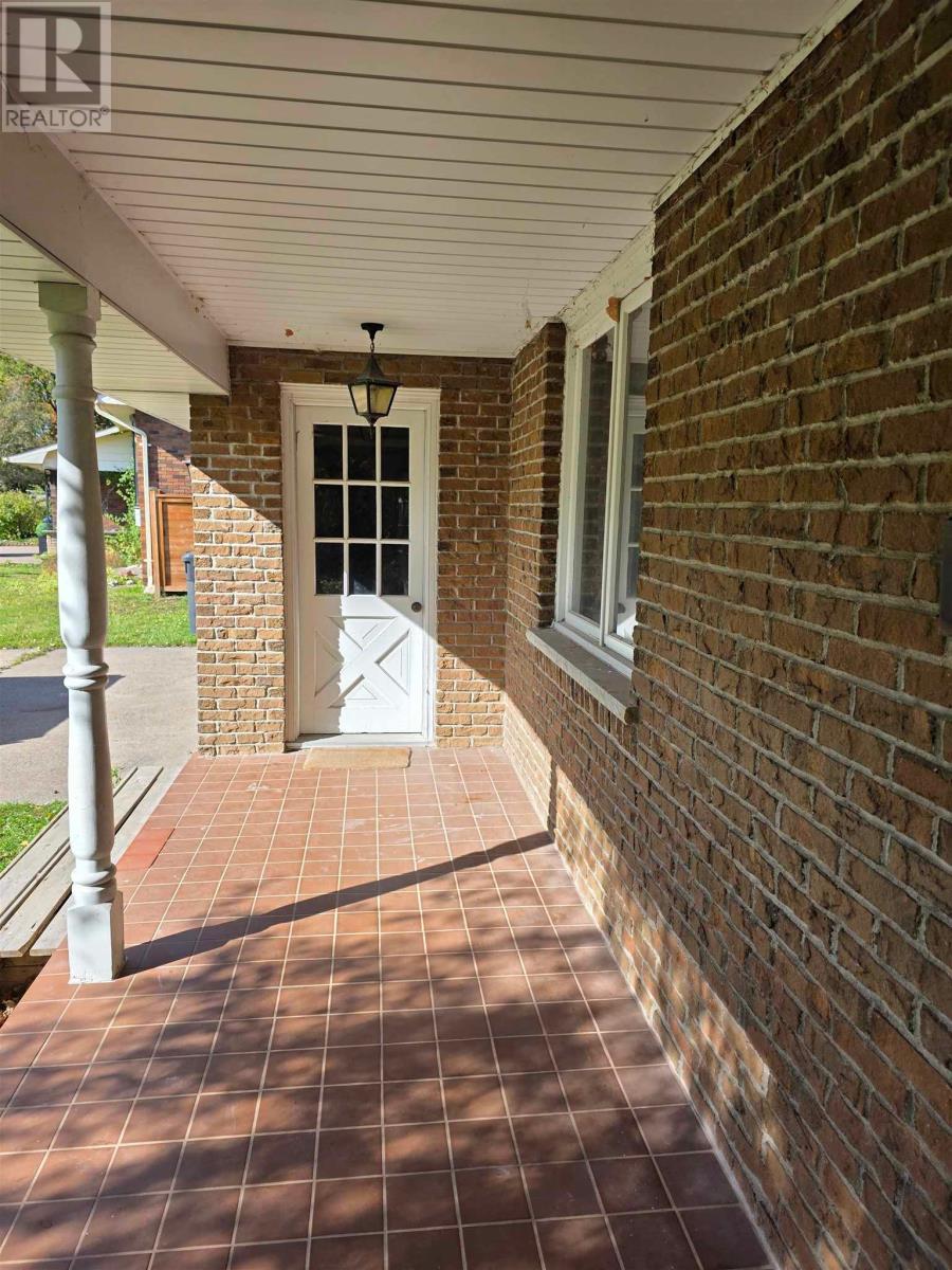 60 Barber Blvd Property Photo 3