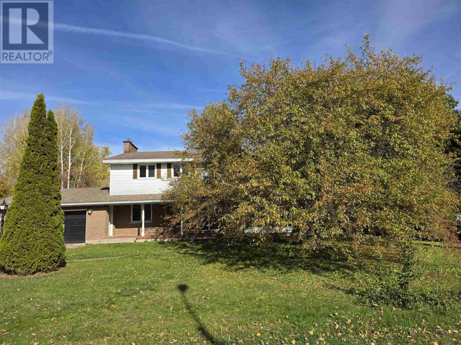 60 Barber Blvd Property Photo 4