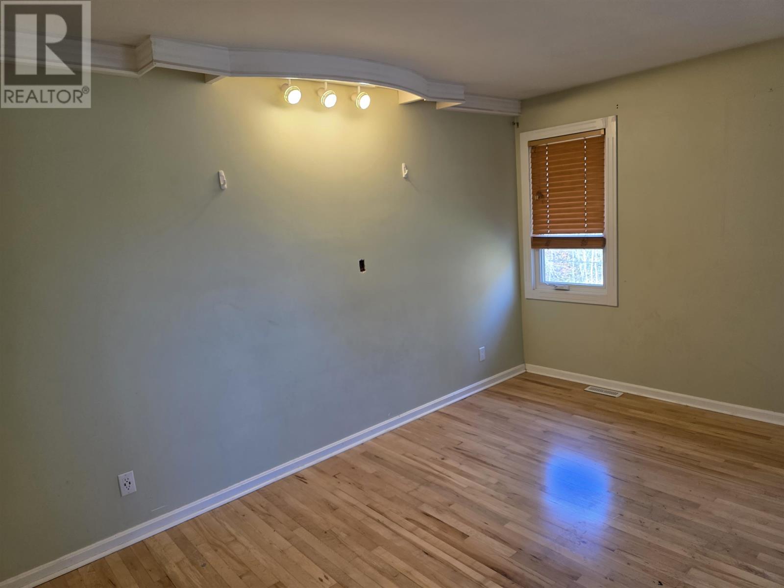 60 Barber Blvd Property Photo 31