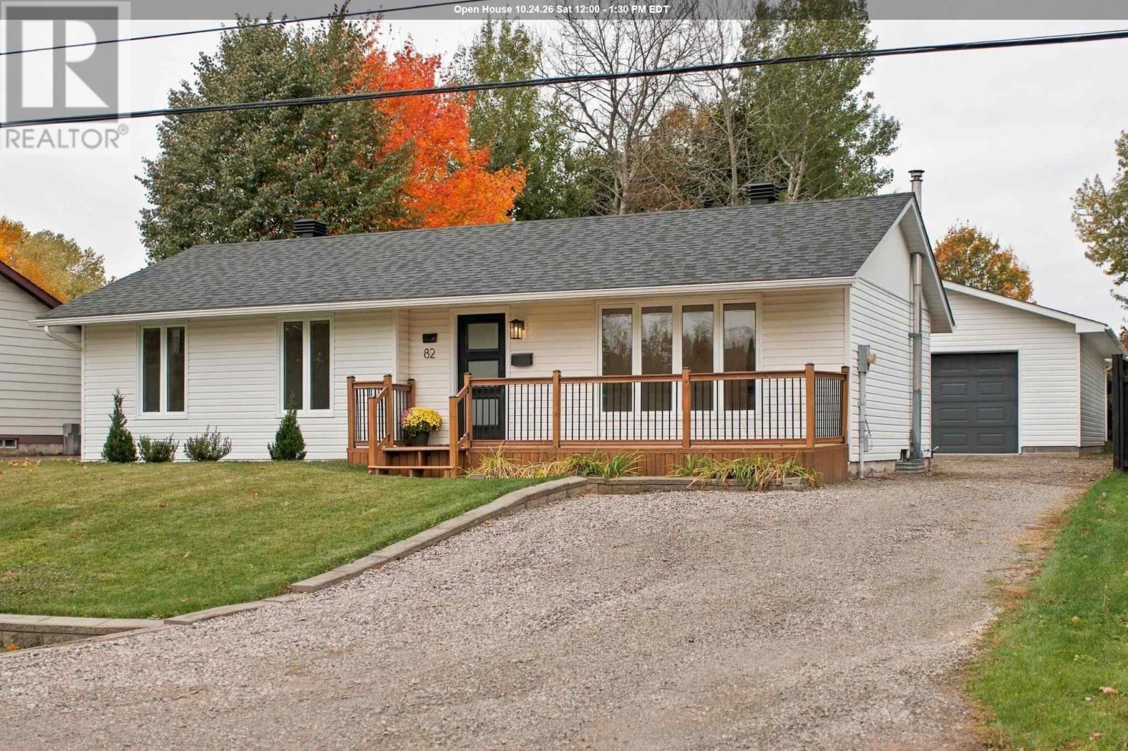 82 River Rd Property Photo 1