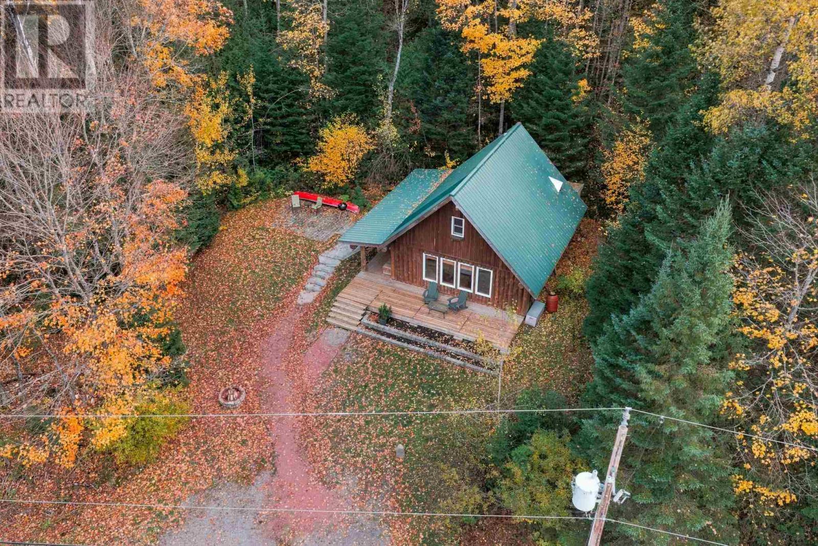 4001 Highway 556 Property Photo 1