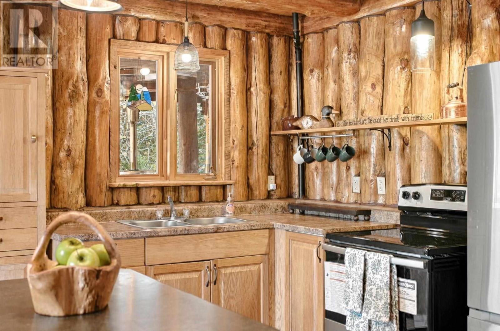 4001 Highway 556 Property Photo 13