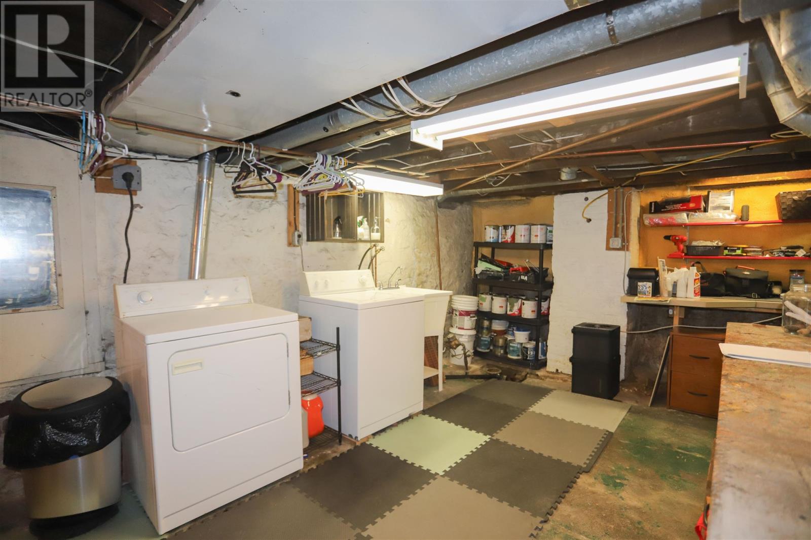 14 The Drive Property Photo 28