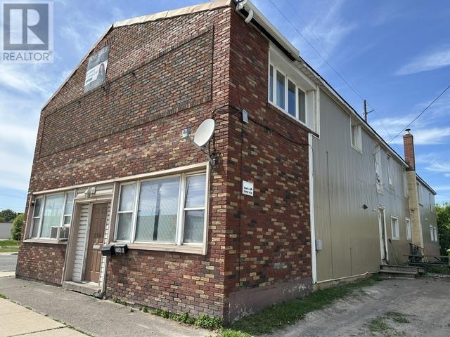 254 Wallace Ter Property Photo 15