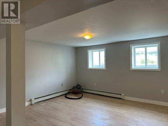 254 Wallace Ter Property Photo 28