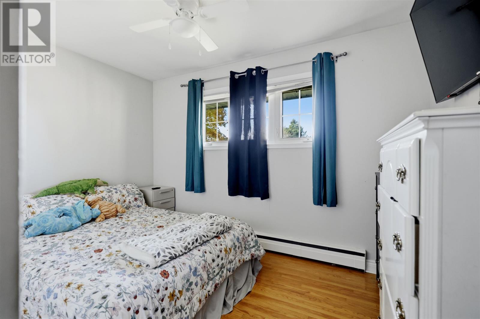 13 Irwin Ave Property Photo 12