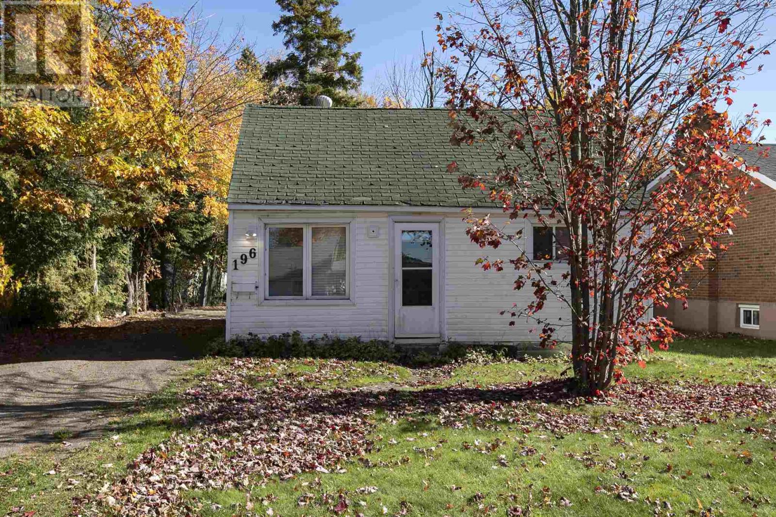 196 Elmwood Ave Property Photo 1