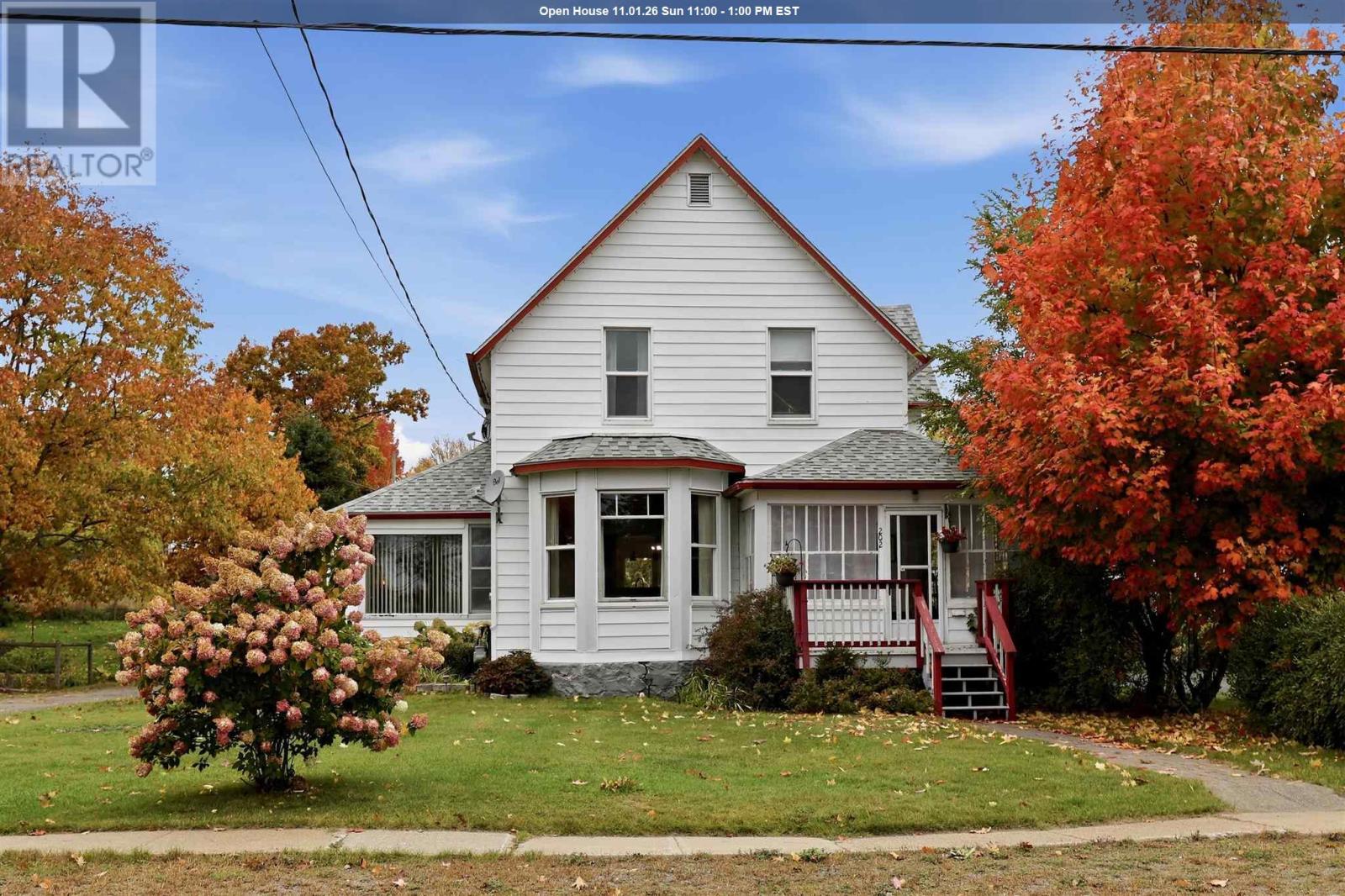 202 Water St Property Photo 1