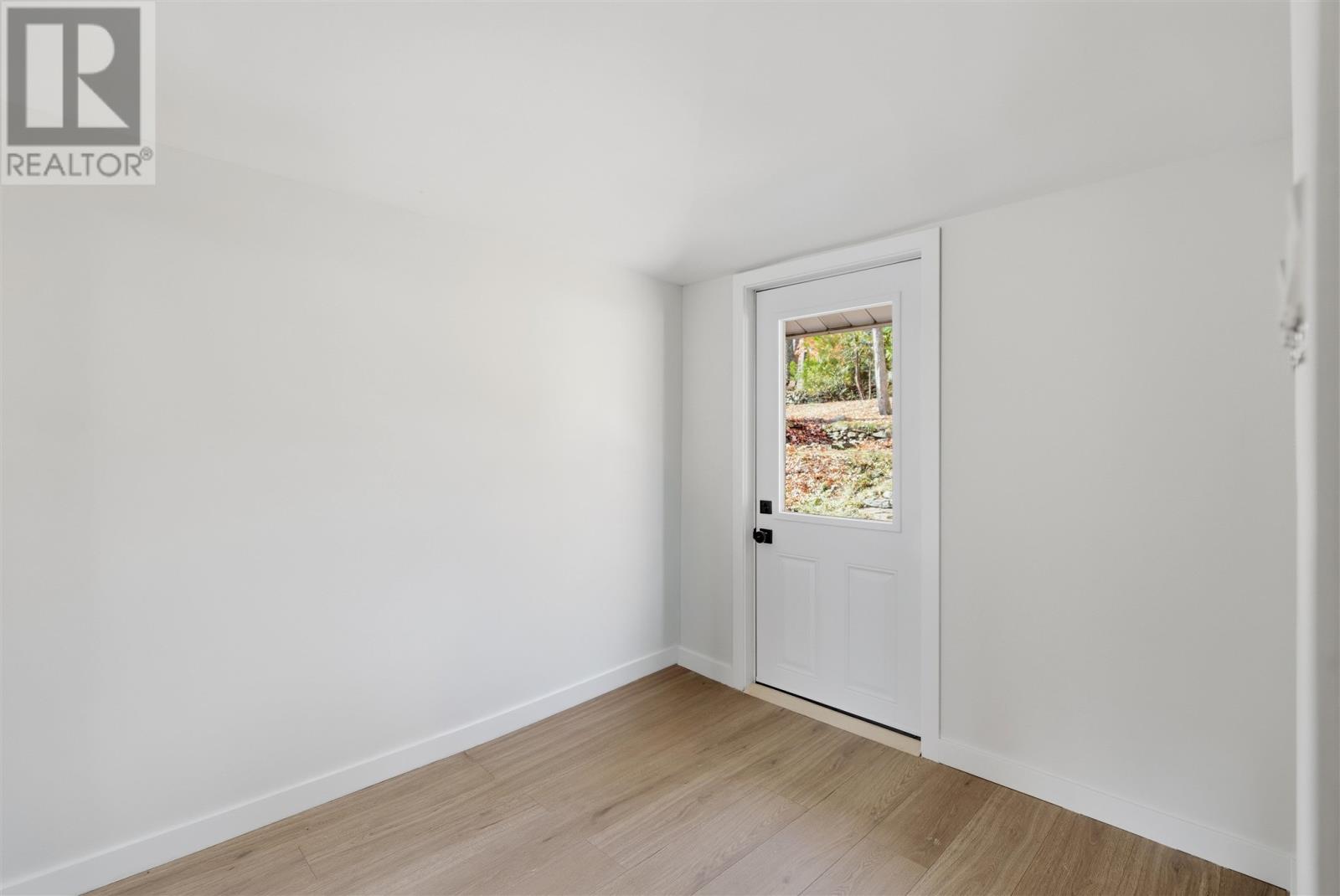 147 Shannon Rd Property Photo 3