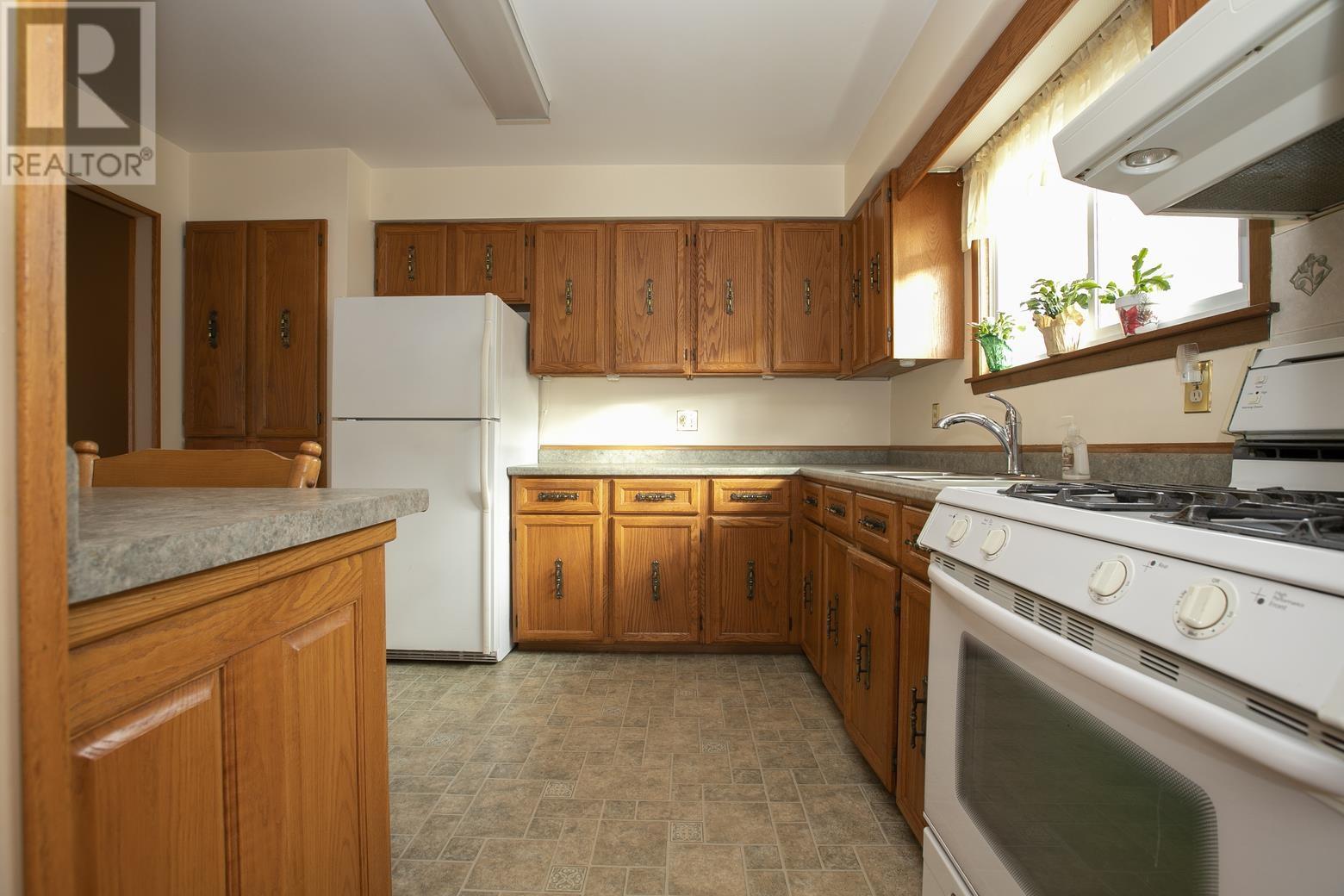 36 Danby Rd Property Photo 23