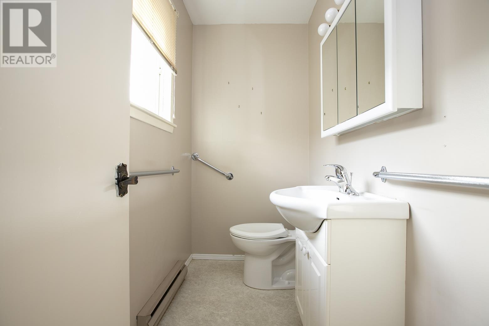 36 Danby Rd Property Photo 33