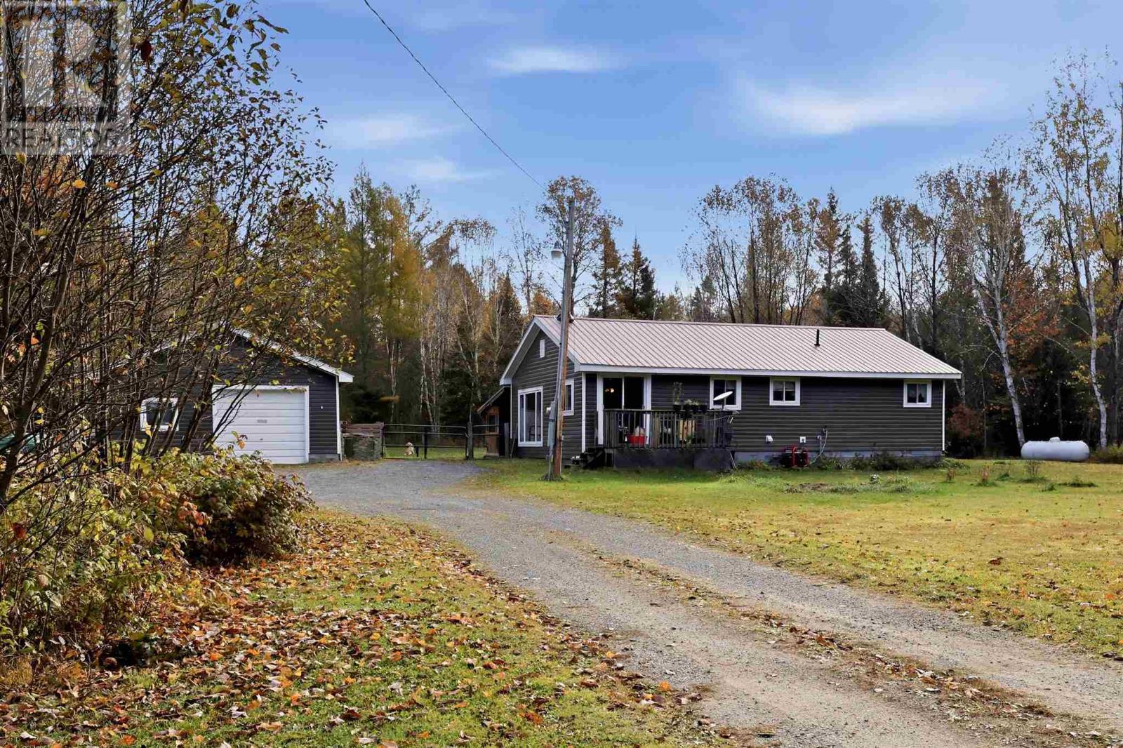 152 Maclean Rd Property Photo 12