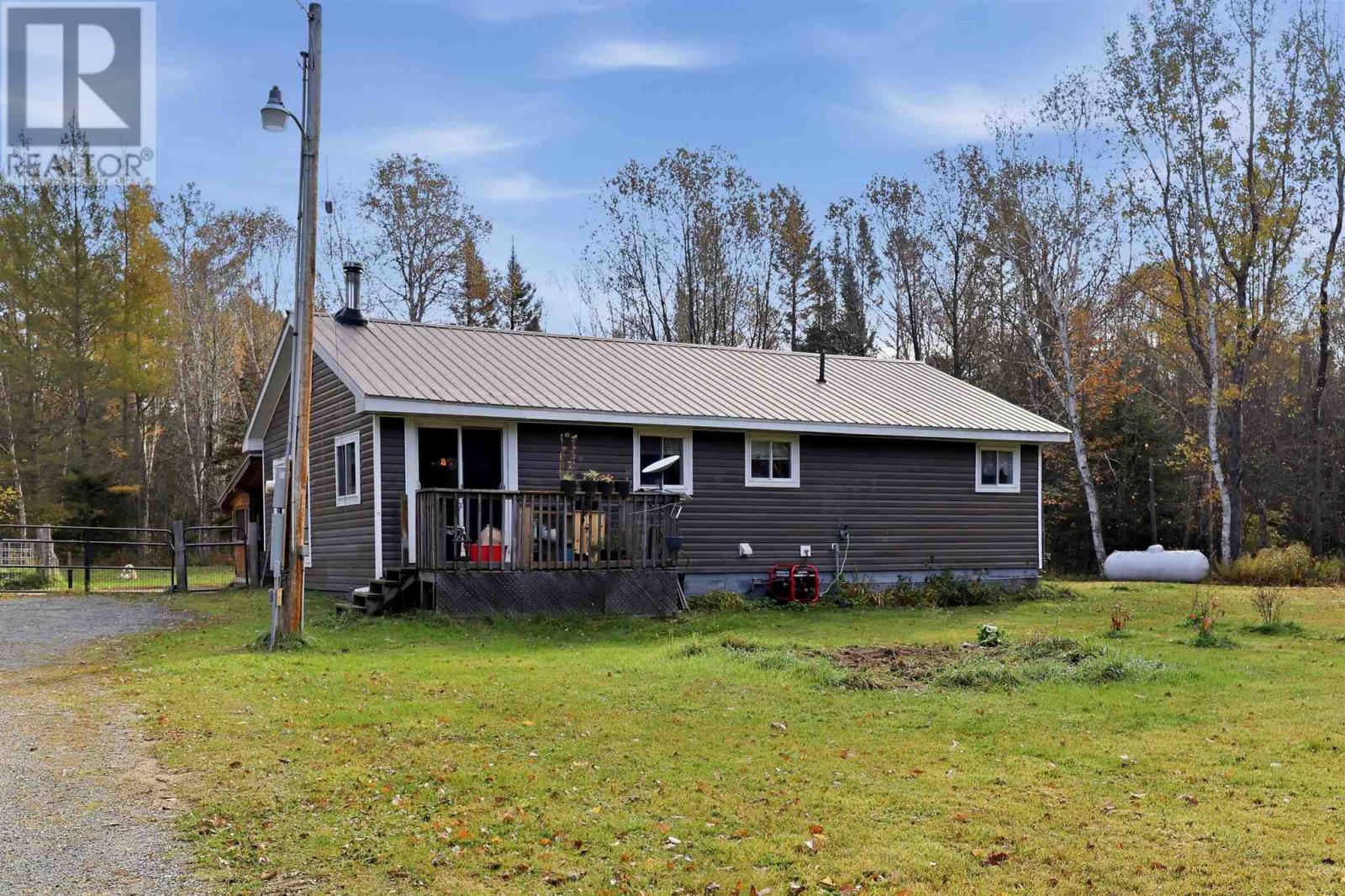 152 Maclean Rd Property Photo 14
