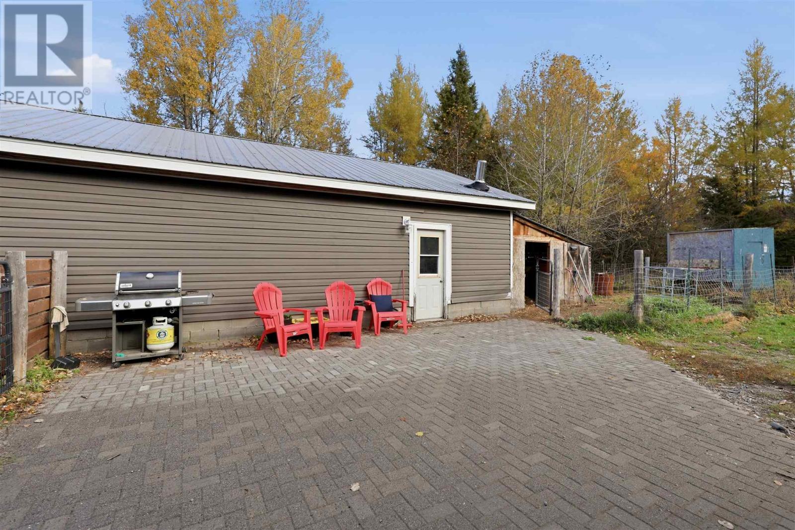 152 Maclean Rd Property Photo 27