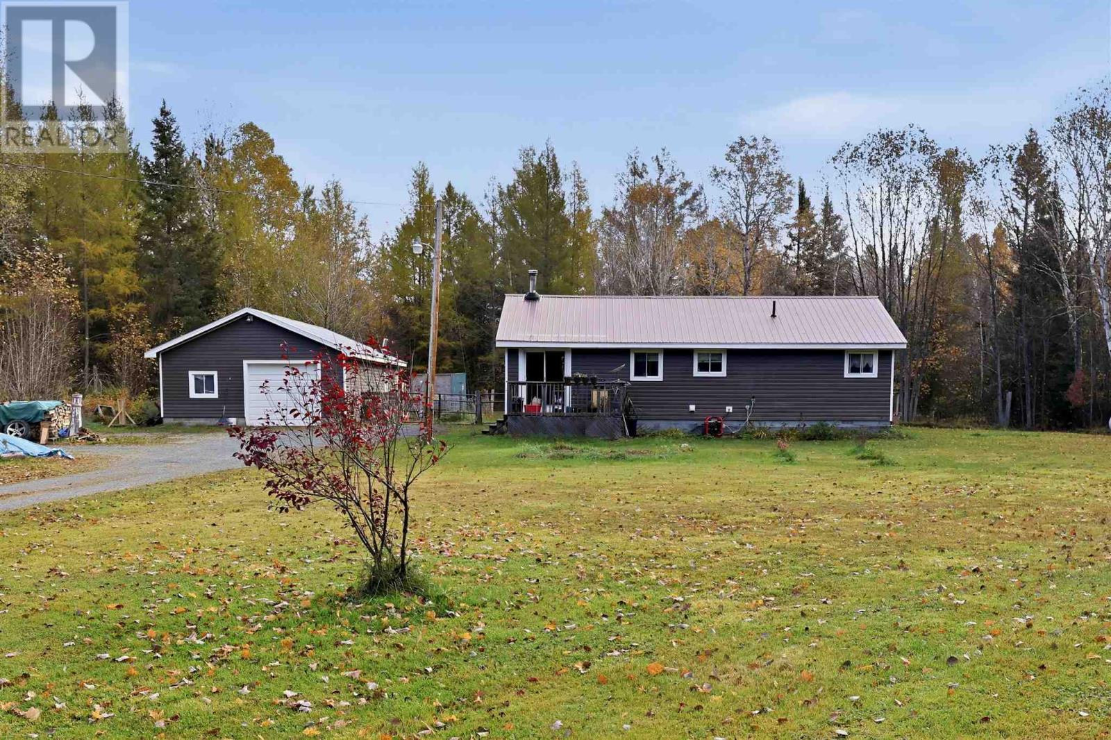 152 Maclean Rd Property Photo 36
