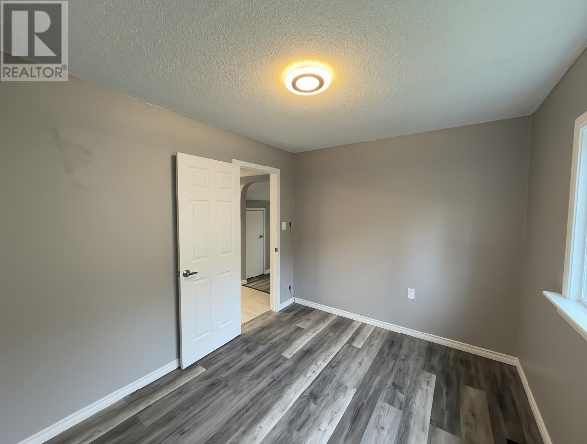 580 Charles St Property Photo 11