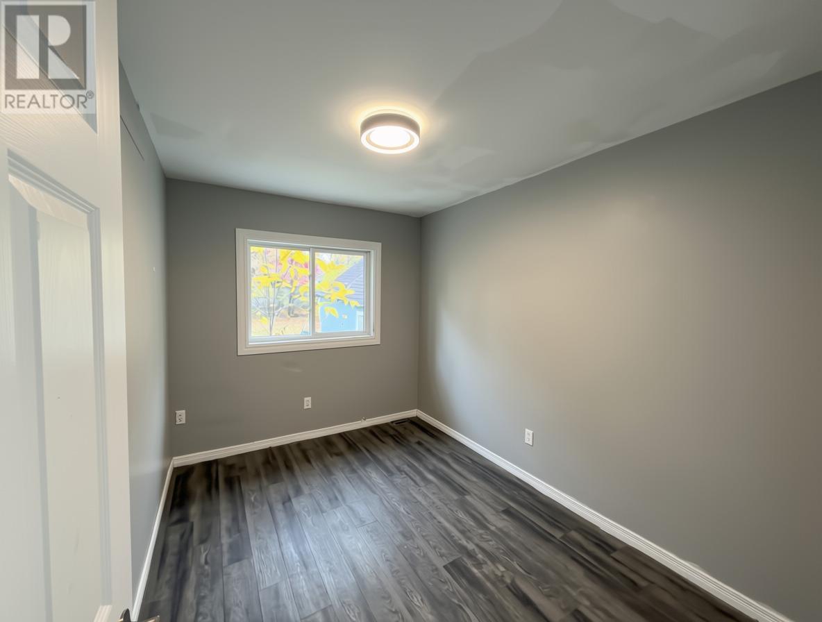 580 Charles St Property Photo 18