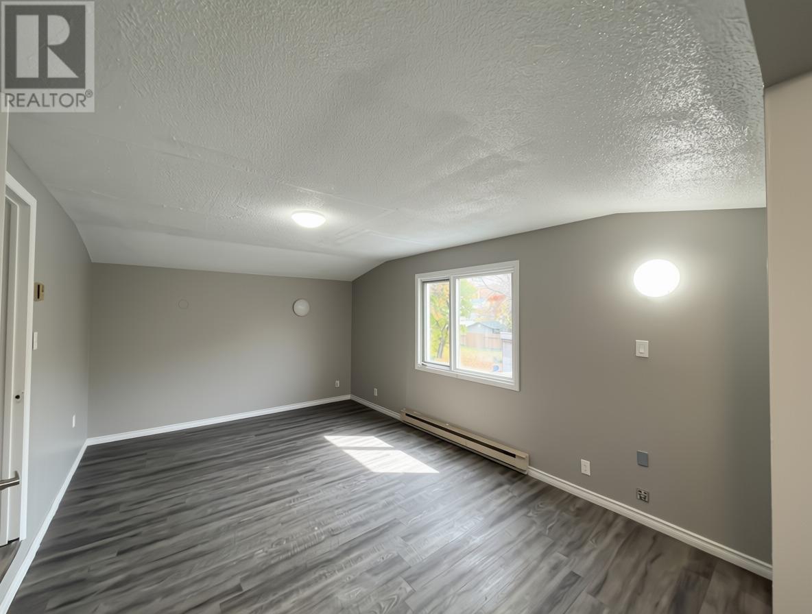 580 Charles St Property Photo 21