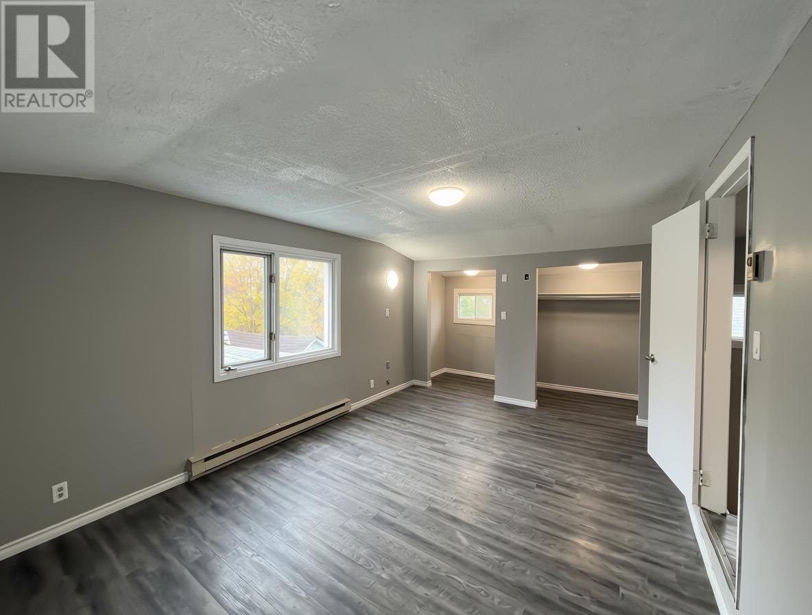 580 Charles St Property Photo 22