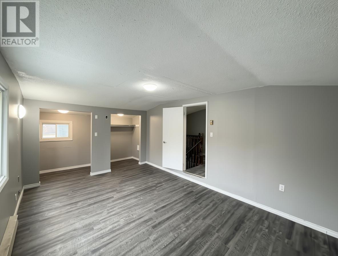 580 Charles St Property Photo 23