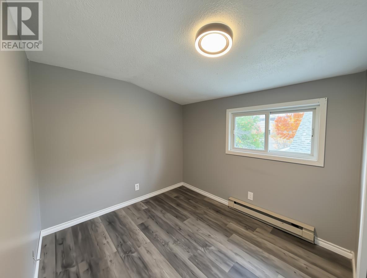 580 Charles St Property Photo 25