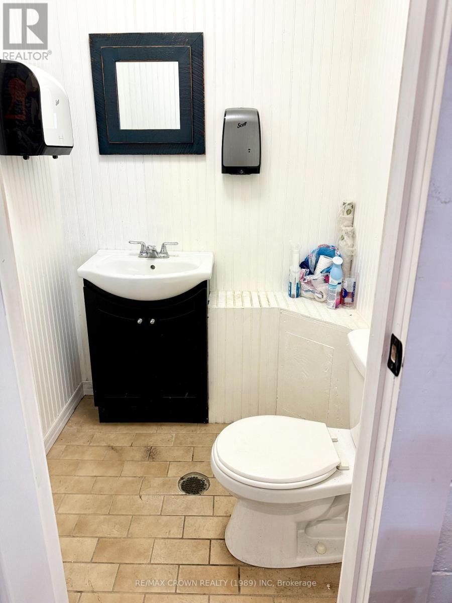 37 Byng Avenue Property Photo 21