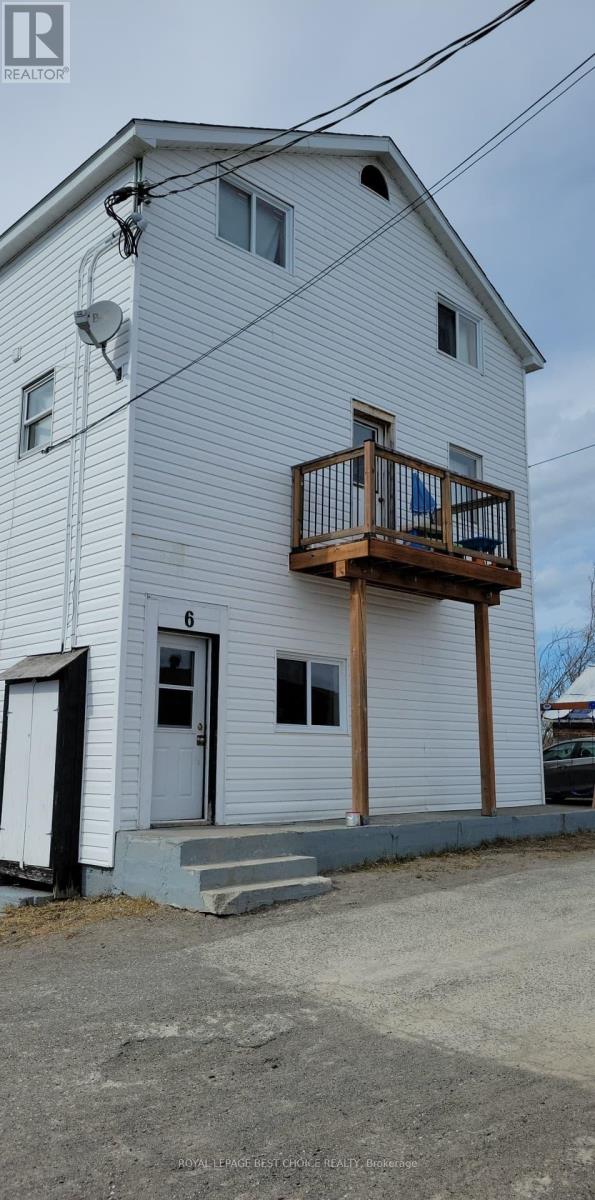 6 Earle Street Property Photo 2
