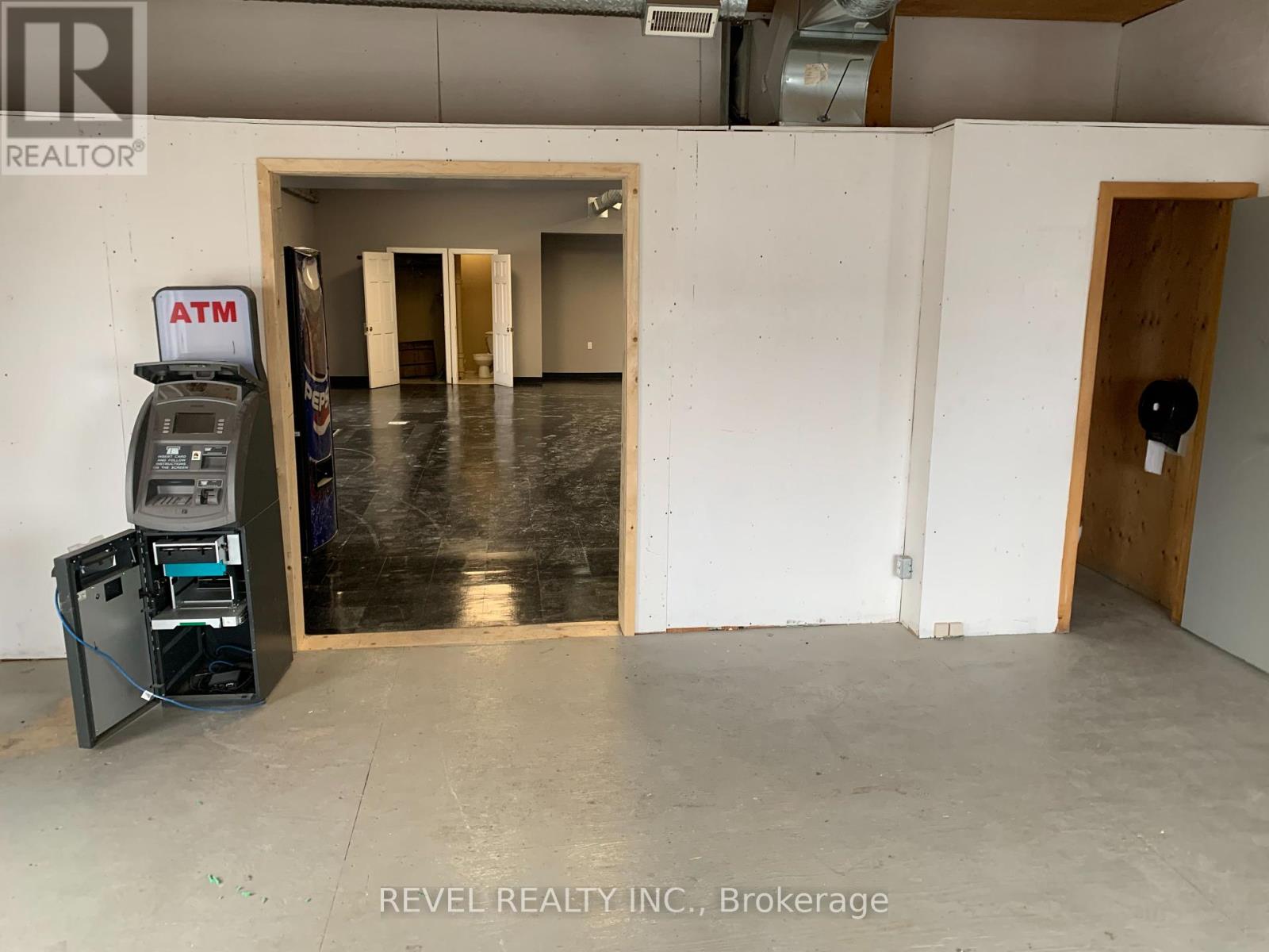 189 Wilson Avenue Property Photo 8