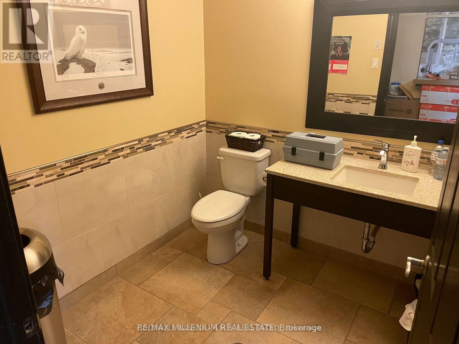 8231 Industrial Park Road Property Photo 10