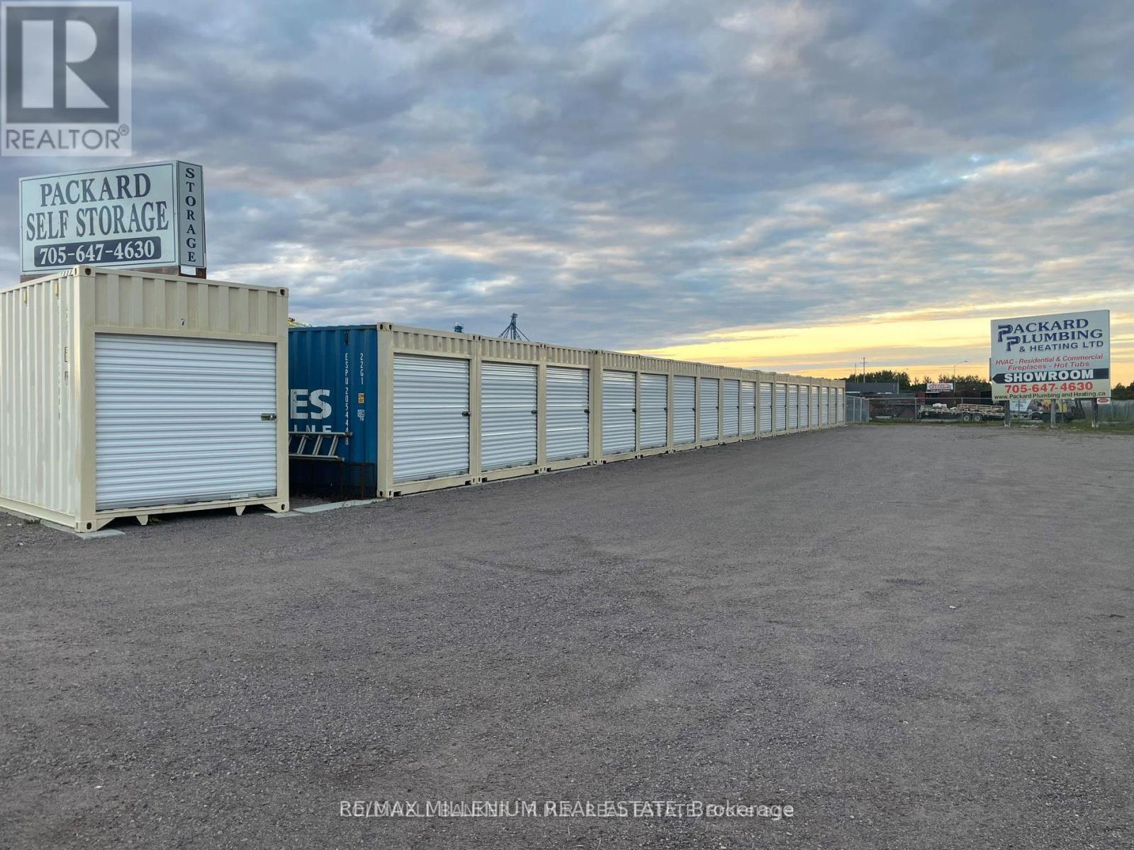 8231 Industrial Park Road Property Photo 17