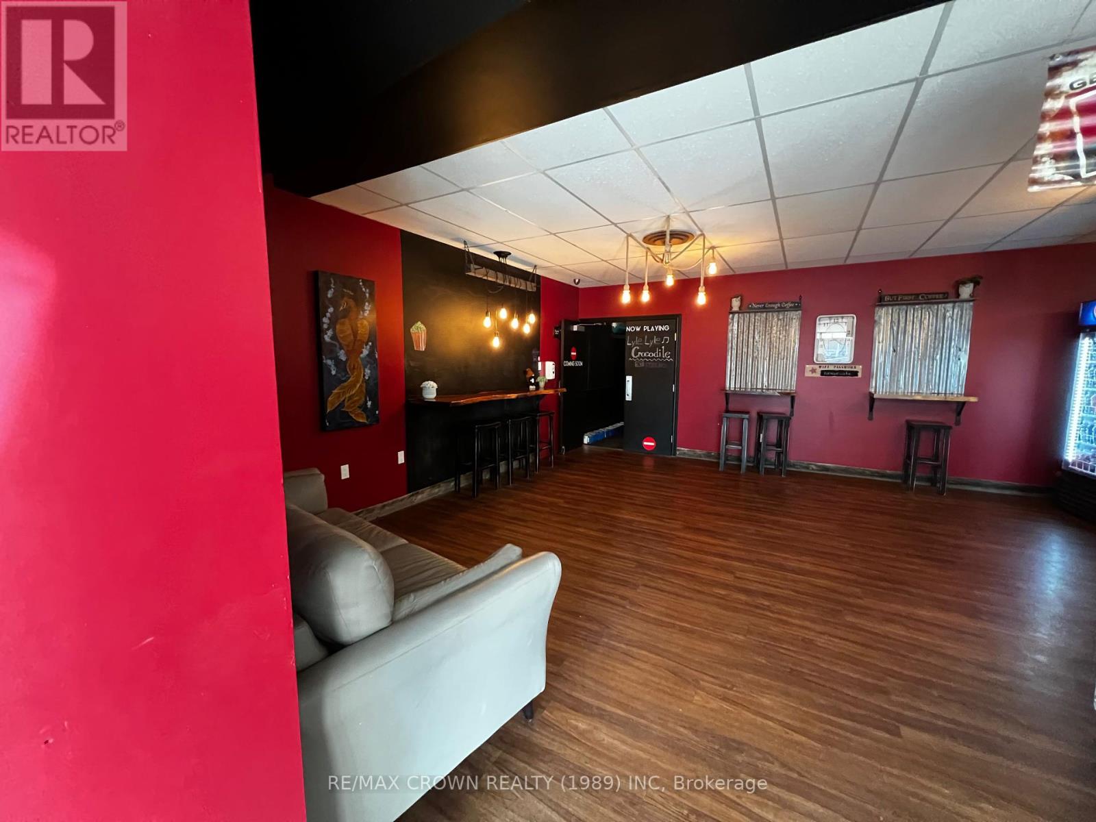 816 George Street Property Photo 8