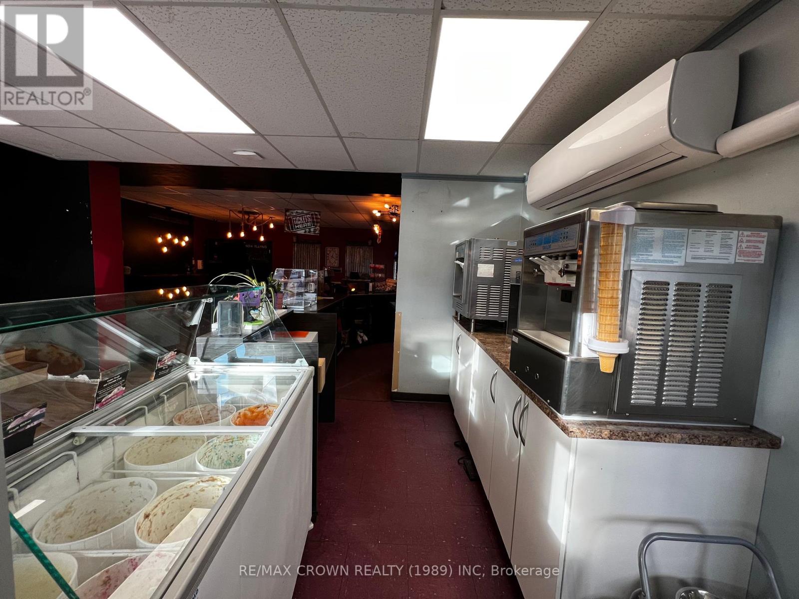 816 George Street Property Photo 17