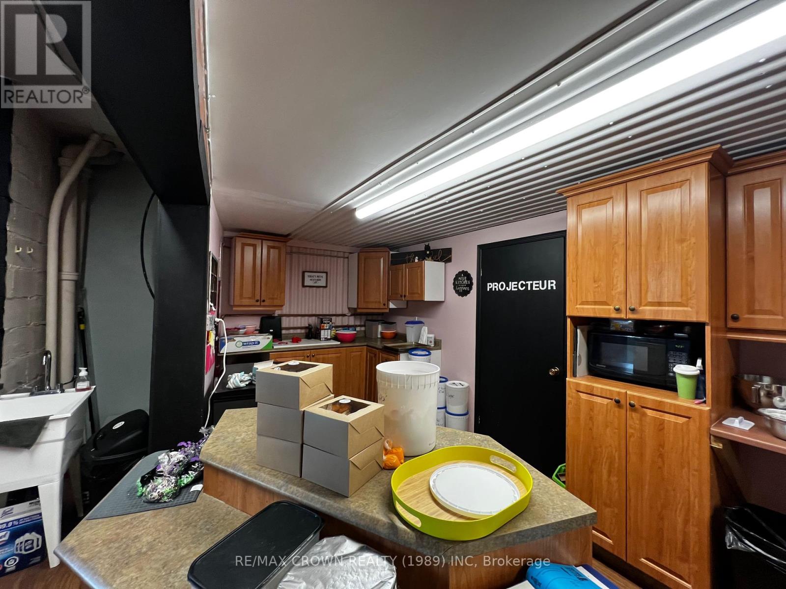 816 George Street Property Photo 22