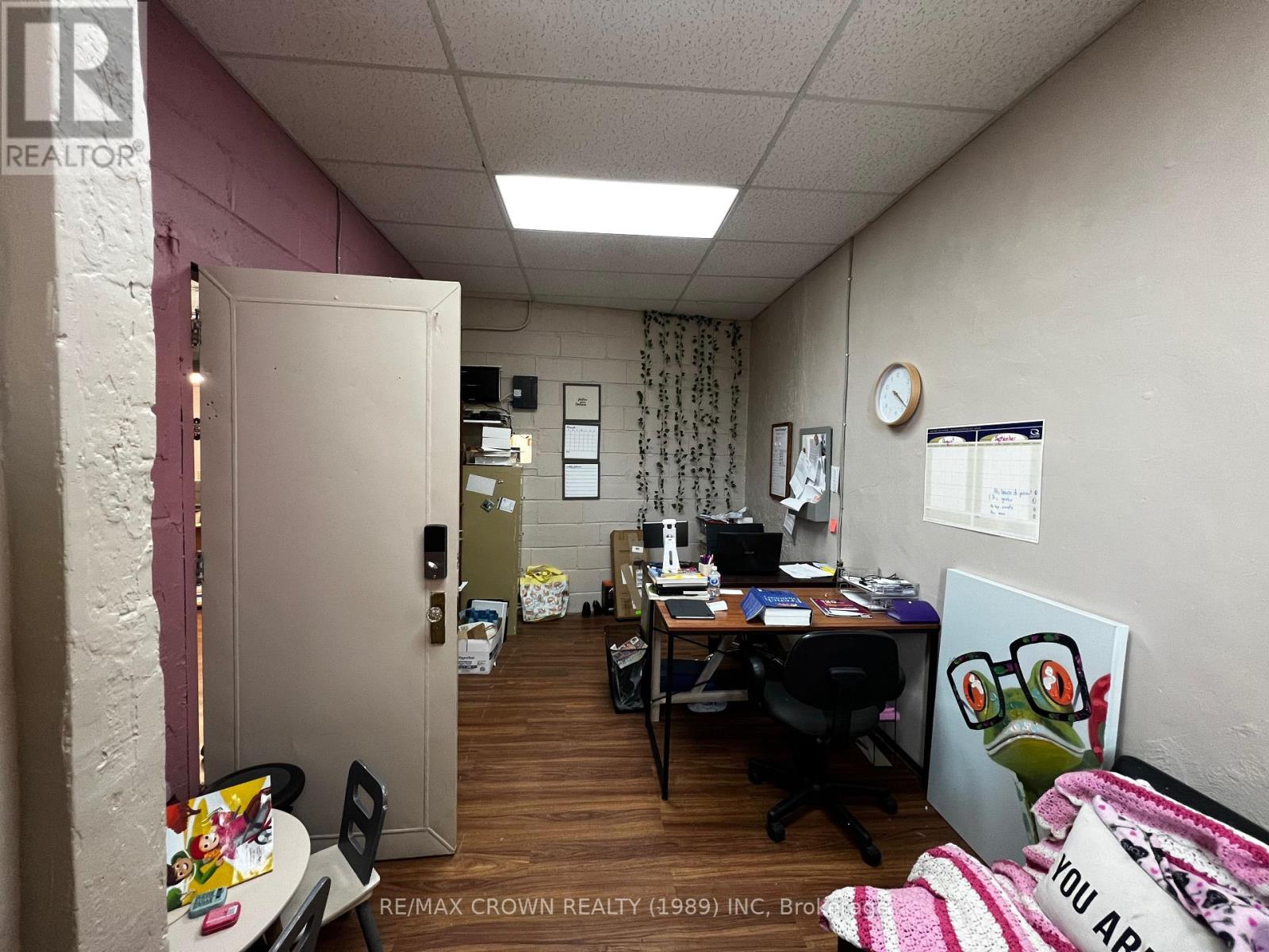 816 George Street Property Photo 24