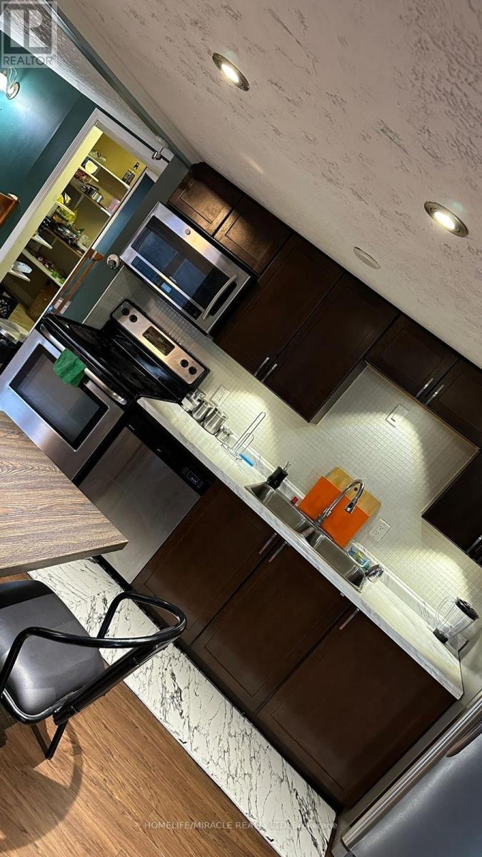 102 King Street Property Photo 18