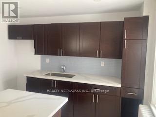 36 Elm Street N Property Photo 4