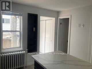 36 Elm Street N Property Photo 5