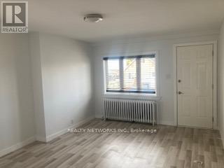 36 Elm Street N Property Photo 12