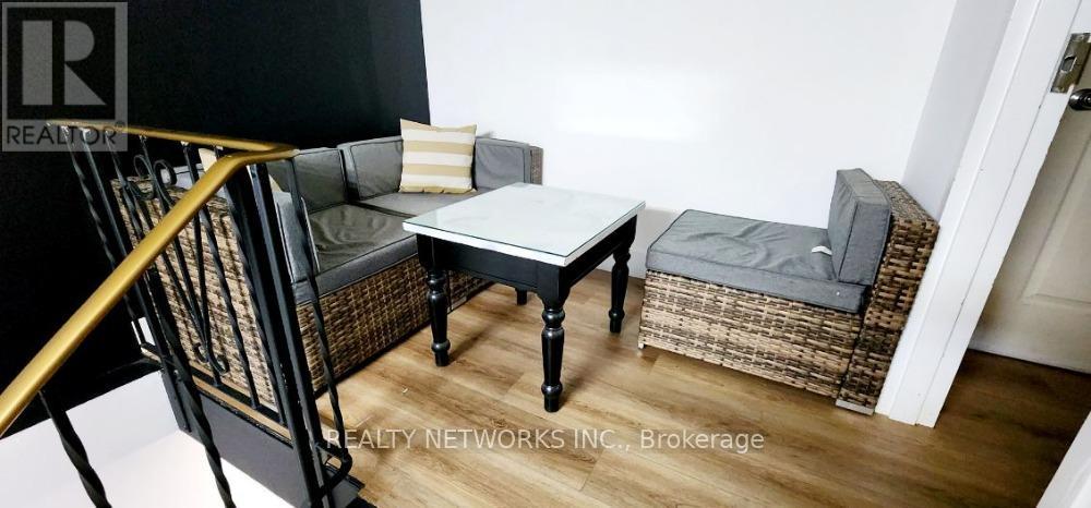 61 Sixth Avenue Property Photo 11