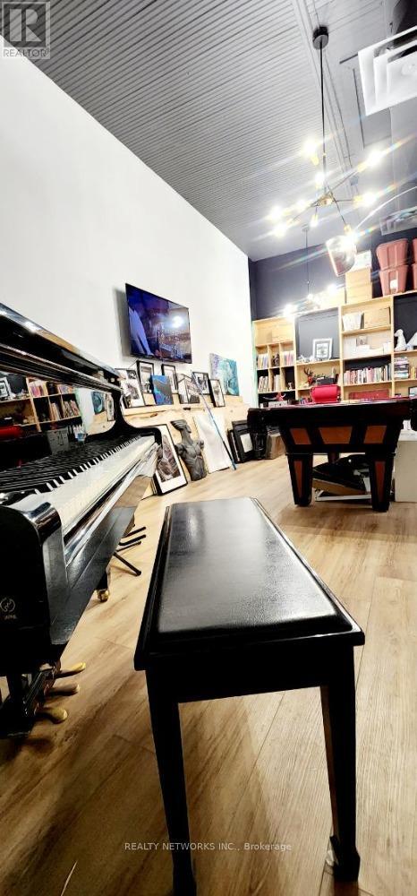 61 Sixth Avenue Property Photo 15