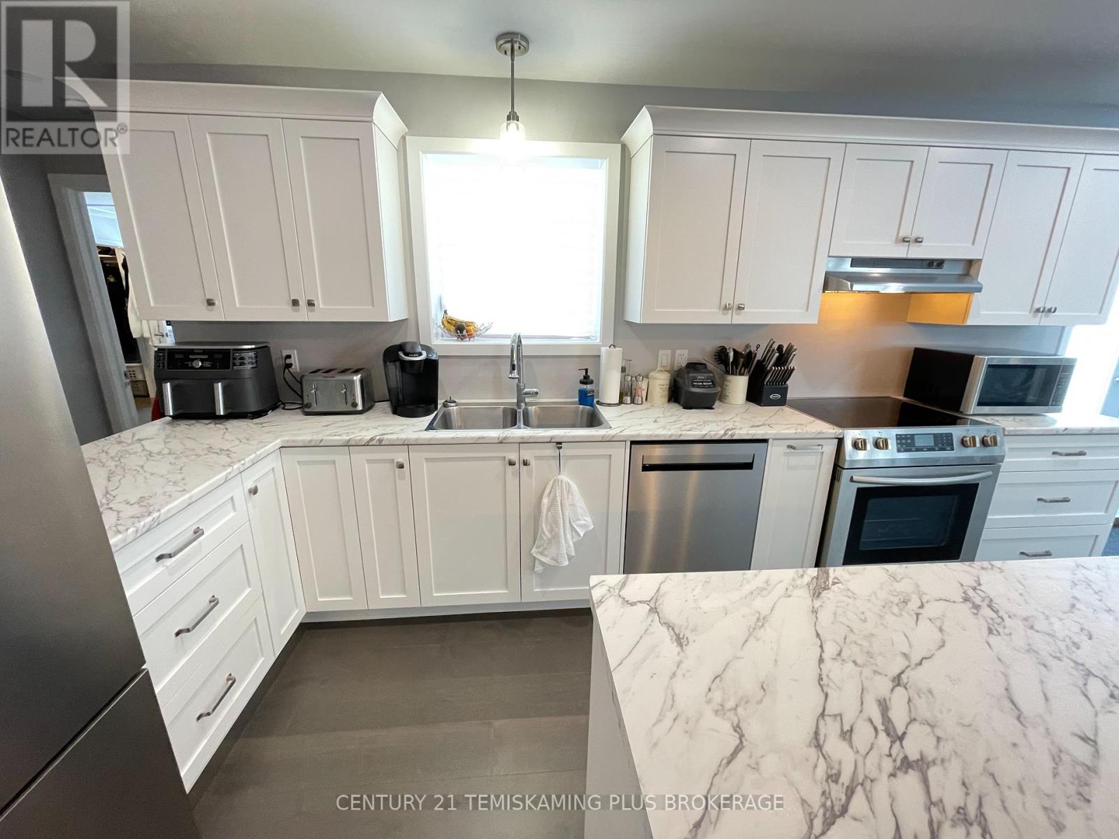 15 Seventh Avenue Property Photo 13