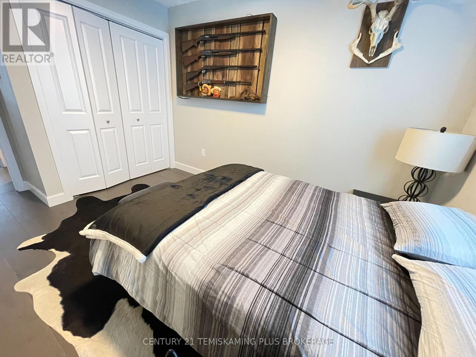 15 Seventh Avenue Property Photo 27
