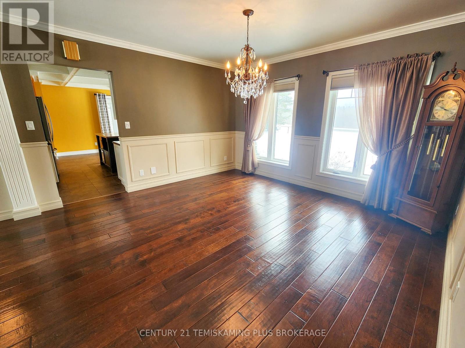 331475 Highway 11 Property Photo 14