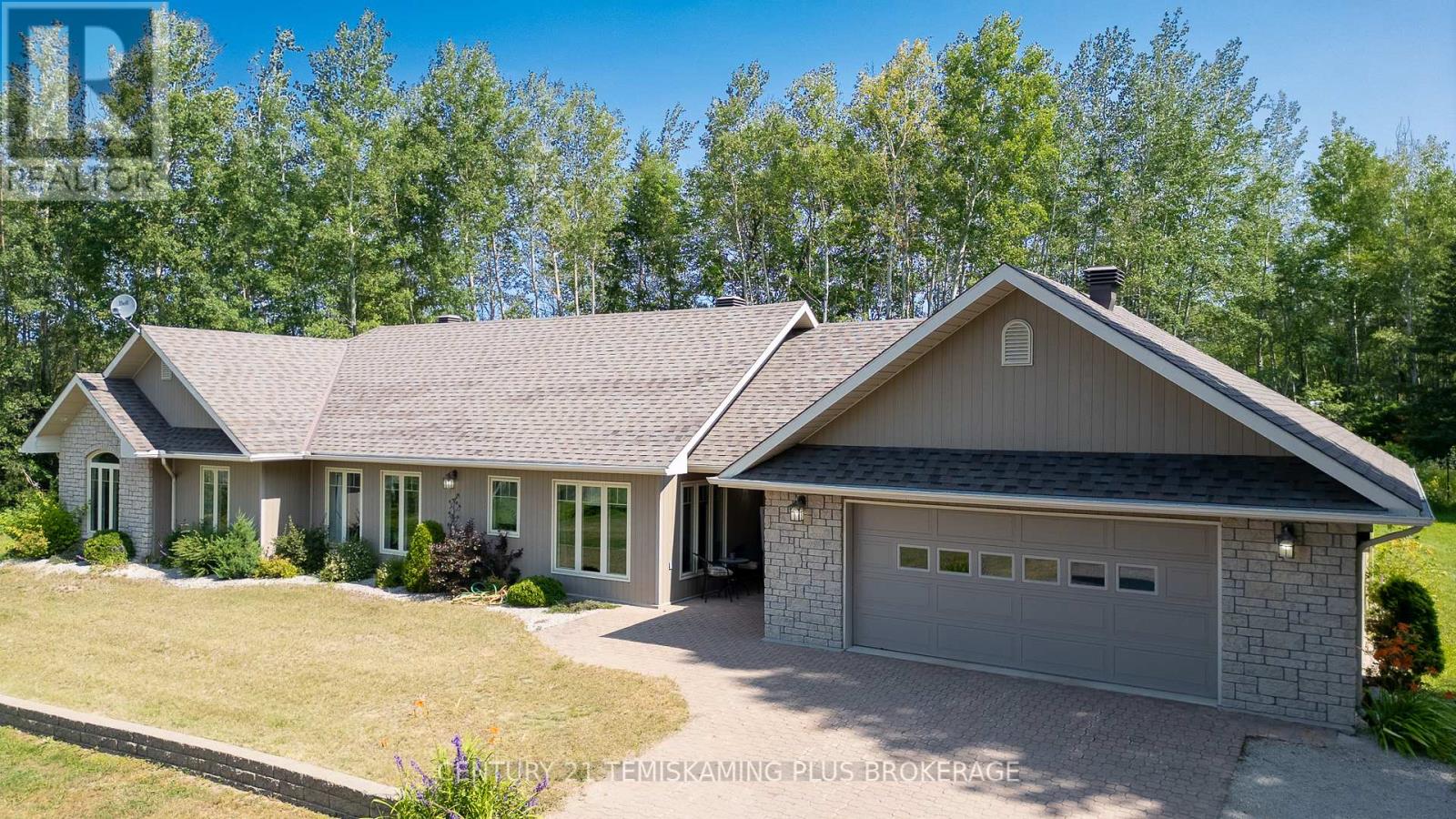 331475 Highway 11 Property Photo 33